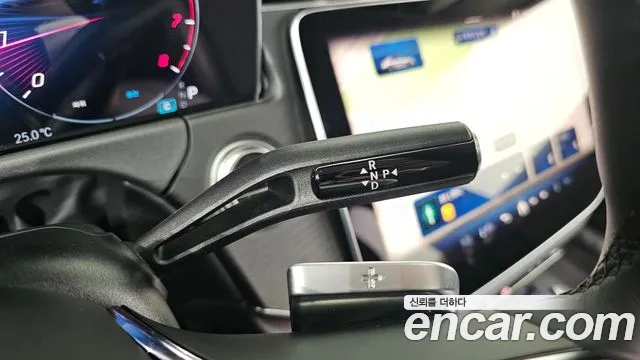 Mercedes-Benz E-Класс 2025 thumb 9