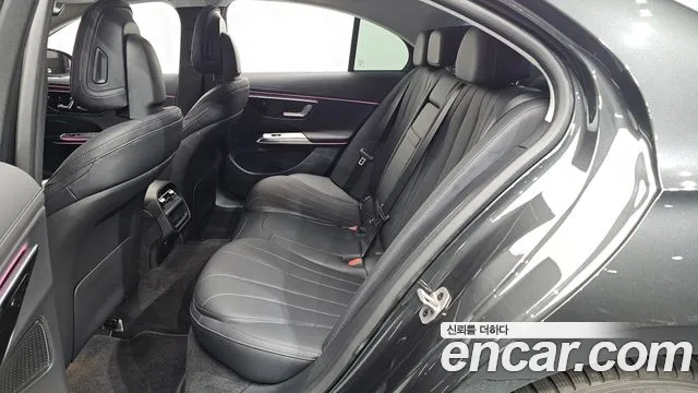 Mercedes-Benz E-Класс 2025 thumb 12