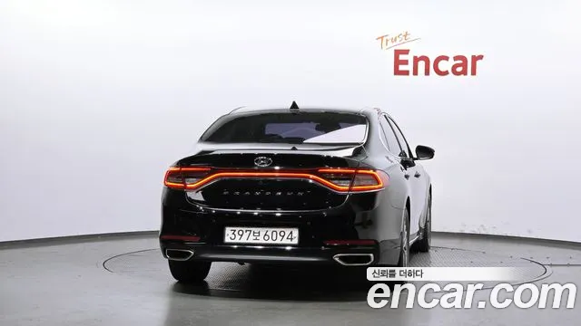 Hyundai Grandeur 2016 thumb 4