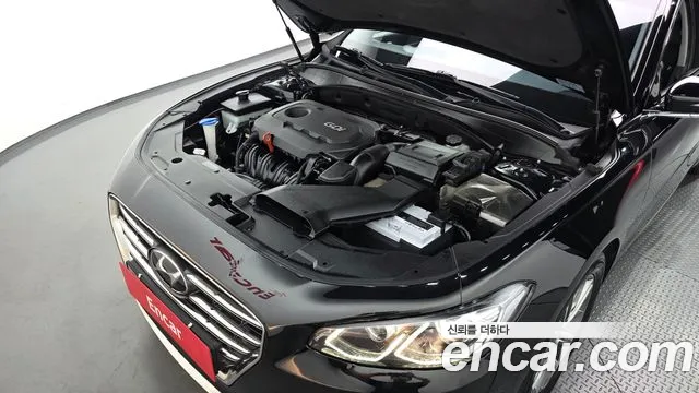 Hyundai Grandeur 2016 thumb 6