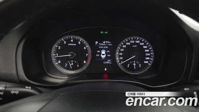 Hyundai Grandeur 2016 thumb 8