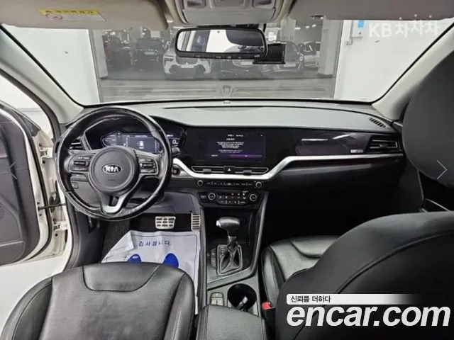 Kia Niro 2019 thumb 8