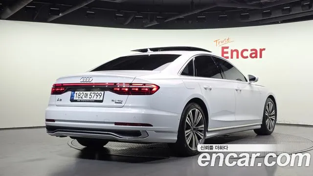 Audi A8 2023 thumb 2