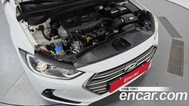 Hyundai Avante 2016 thumb 6