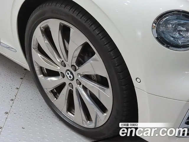 Bentley Flying Spur 2022 thumb 5