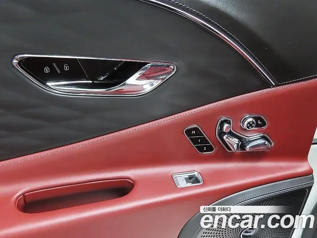 Bentley Flying Spur 2022 thumb 9