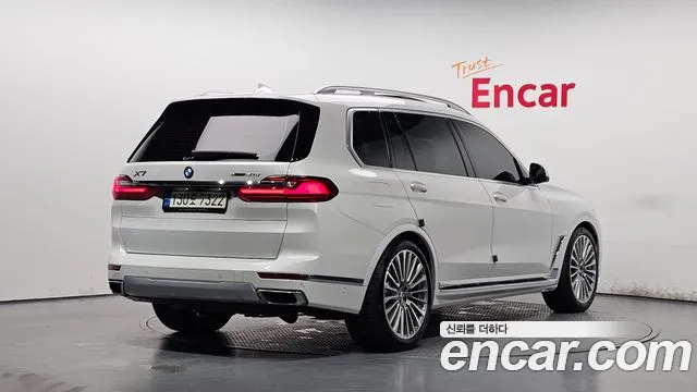 BMW X7 2021 thumb 2