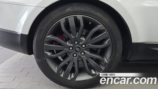 Land Rover Range Rover Sport 2017 thumb 5