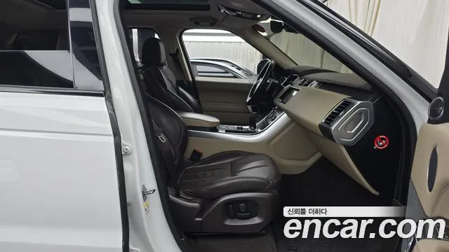 Land Rover Range Rover Sport 2017 thumb 11