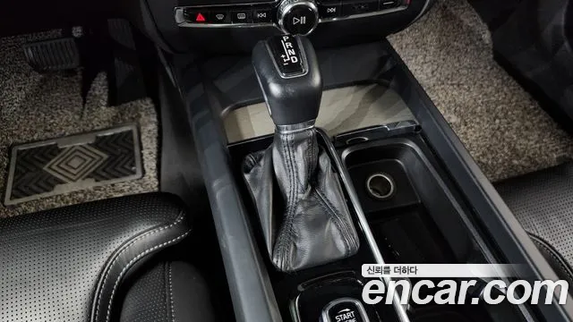 Volvo S60 2019 thumb 9