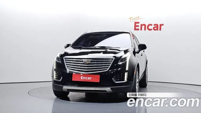 Cadillac XT5 2018 thumb 3