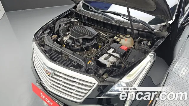 Cadillac XT5 2018 thumb 6