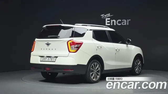 KG_Mobility_Ssangyong TIBOLI 2018 thumb 2