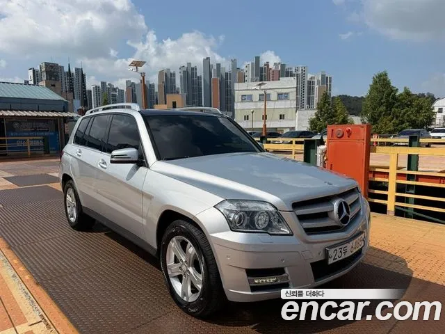 Mercedes-Benz GLK-Класс 2011 thumb 6