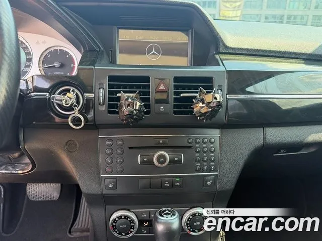 Mercedes-Benz GLK-Класс 2011 thumb 10