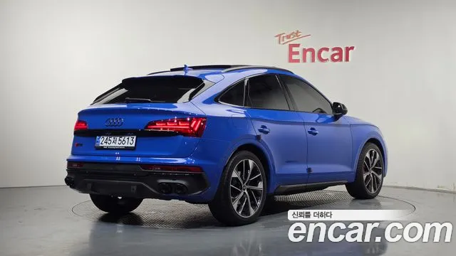 Audi SQ5 2023 thumb 2