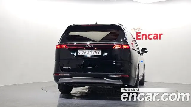 Kia Carnival 2022 thumb 4