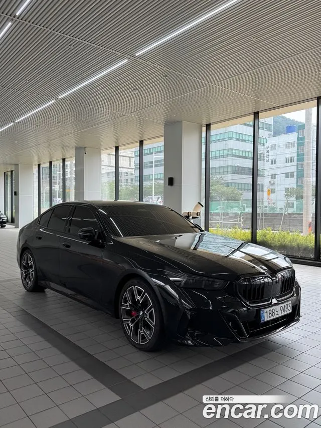 BMW 5 серии 2025 thumb 10