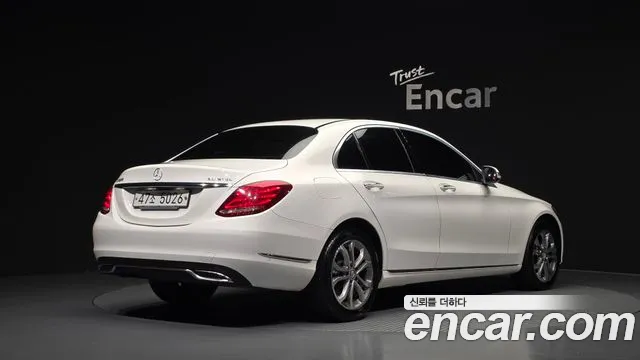 Mercedes-Benz C-Класс 2015 thumb 2