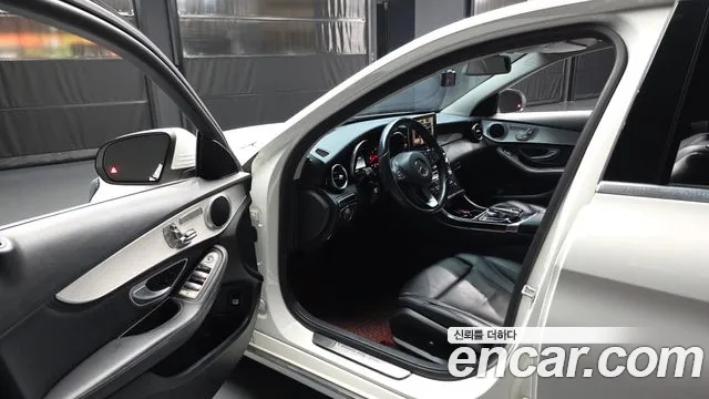Mercedes-Benz C-Класс 2015 thumb 10