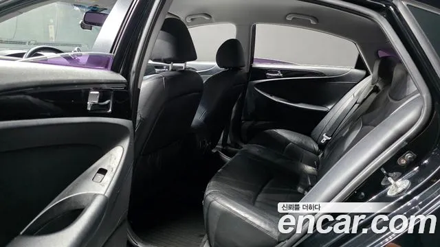 Hyundai Sonata 2009 thumb 12