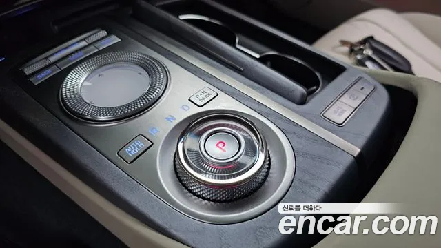 Genesis G80 2022 thumb 9