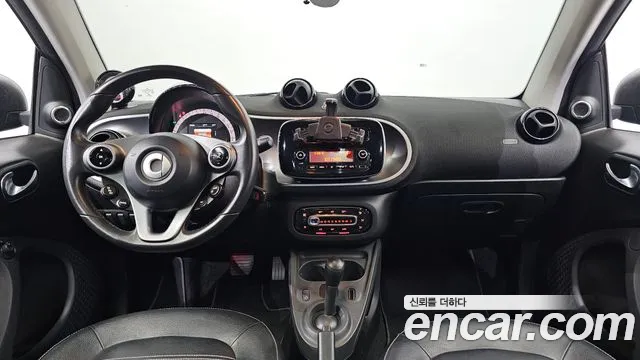 Smart Fortwo 2016 thumb 7