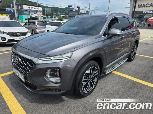 Hyundai Santa Fe 2018 thumb 2