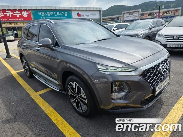 Hyundai Santa Fe 2018 thumb 3