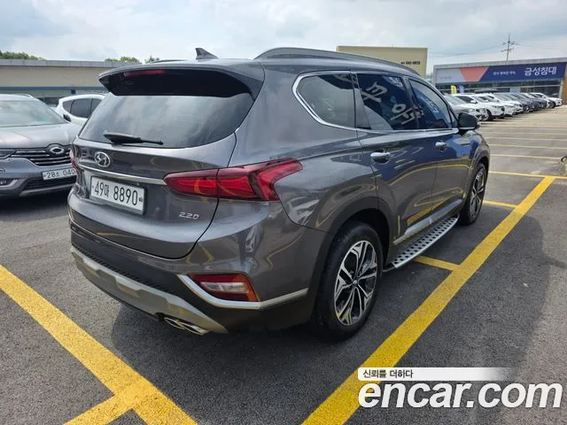 Hyundai Santa Fe 2018 thumb 5