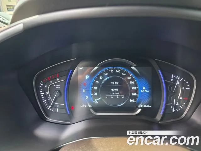 Hyundai Santa Fe 2018 thumb 7