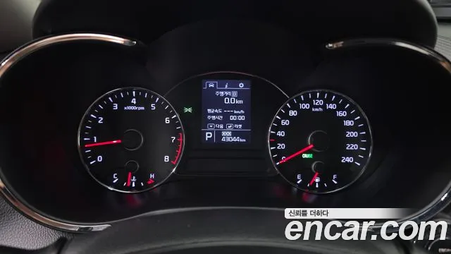 Kia K3 2013 thumb 8
