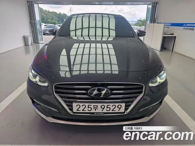 Hyundai Grandeur 2017 thumb 3