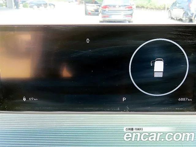 Hyundai Staria 2024 thumb 10