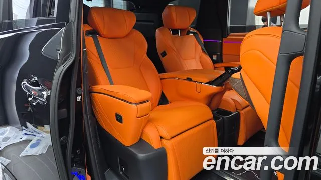 Toyota Alphard 2023 thumb 10