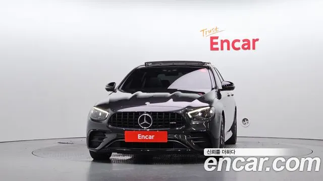 Mercedes-Benz E-Класс 2023 thumb 3