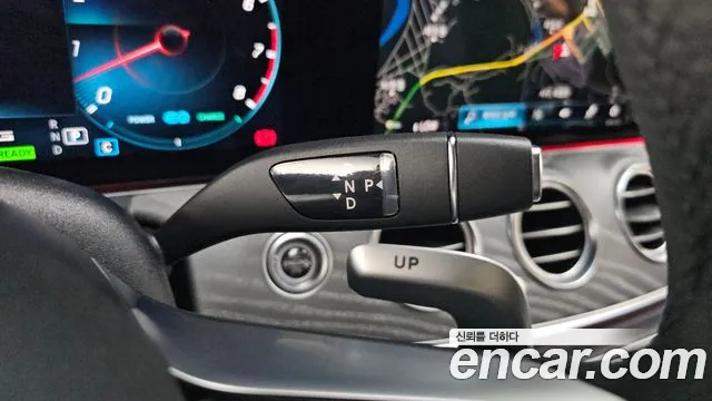 Mercedes-Benz E-Класс 2023 thumb 9