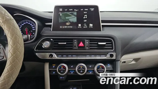 Genesis G70 2019 thumb 12
