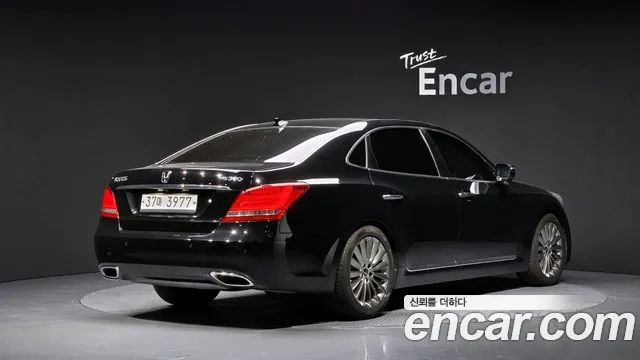 Hyundai Equus 2015 thumb 2