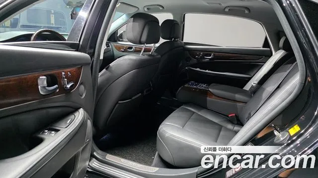 Hyundai Equus 2015 thumb 12