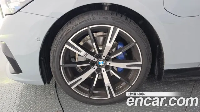 BMW 5 серии 2025 thumb 5
