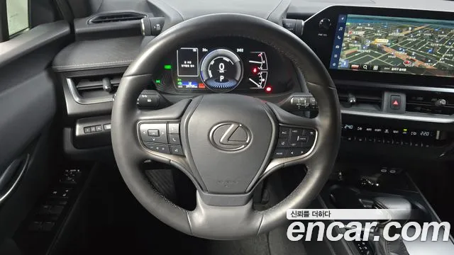 Lexus UX 2023 thumb 12