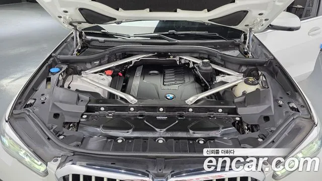 BMW X5 2022 thumb 6