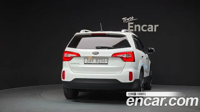 Kia Sorento 2012 thumb 4