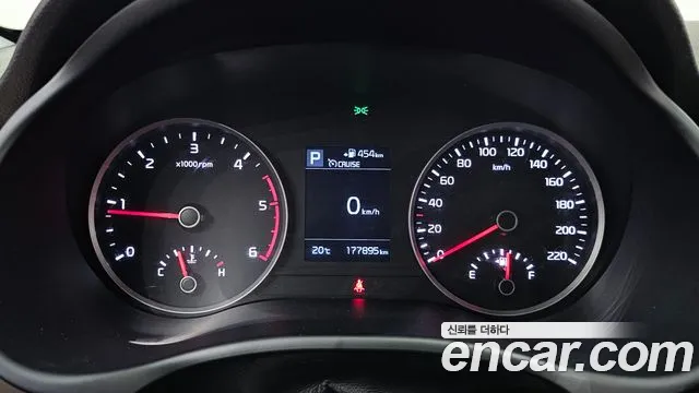 Kia Stonic 2017 thumb 7