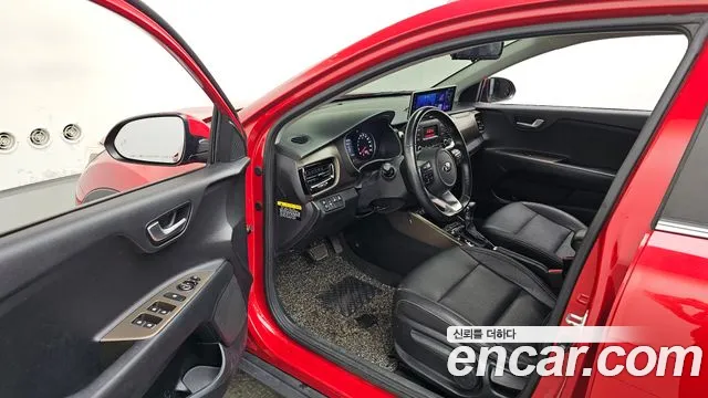 Kia Stonic 2017 thumb 9