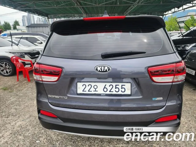 Kia Sorento 2015 thumb 4
