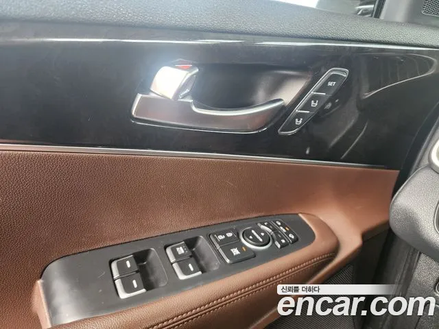 Kia Sorento 2015 thumb 10