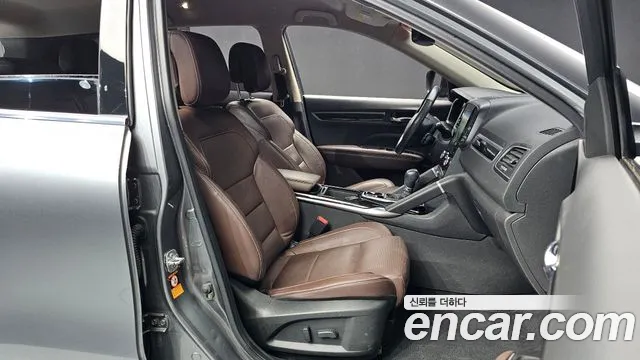 Renault Koleos 2017 thumb 12