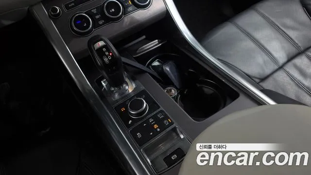 Land Rover Range Rover Sport 2015 thumb 9